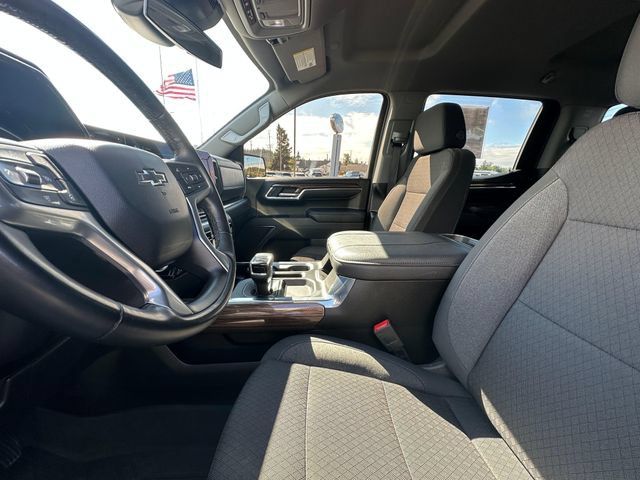 Used 2024 Chevrolet Silverado 1500 RST w/ Max Trailering Package AWD/4WD image 9