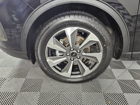 Used 2024 Ford Escape Platinum image 11