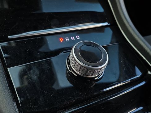 Used 2023 Jeep Grand Cherokee L Altitude image 21