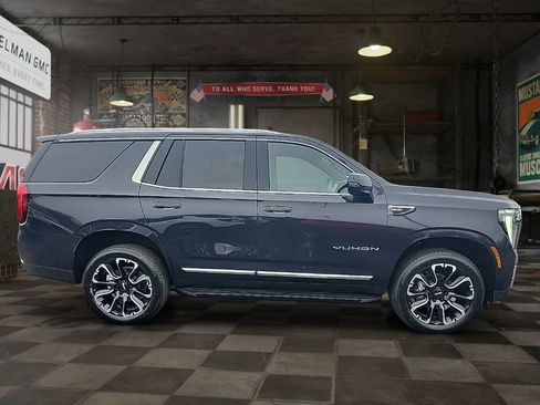 New 2026 GMC Yukon Elevation image 5