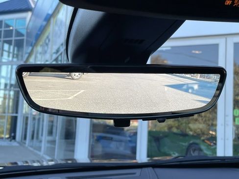 Certified 2024 Cadillac XT5 Premium Luxury w/ Technology Package image 4