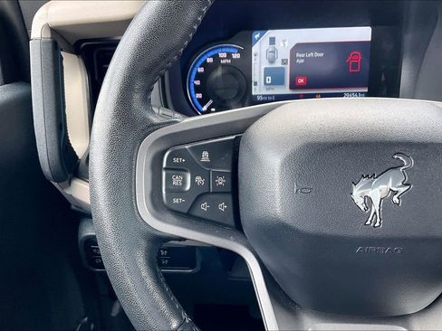 Certified 2023 Ford Bronco Wildtrak AWD/4WD image 10