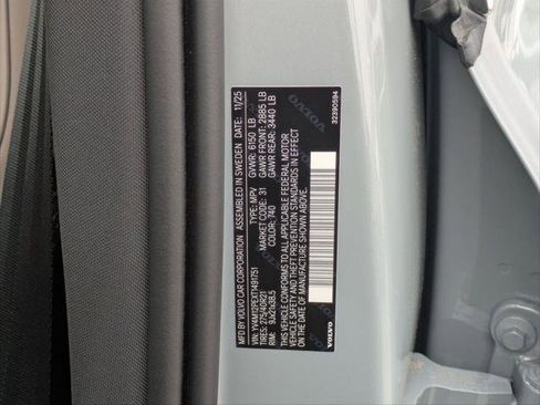 New 2026 Volvo XC90 B5 Plus w/ Protection Package image 15