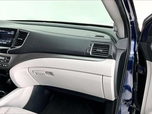Used 2021 Honda Pilot EX image 20