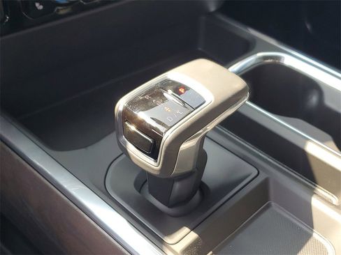 New 2026 GMC Sierra 1500 SLT w/ SLT Premium Plus Package image 18