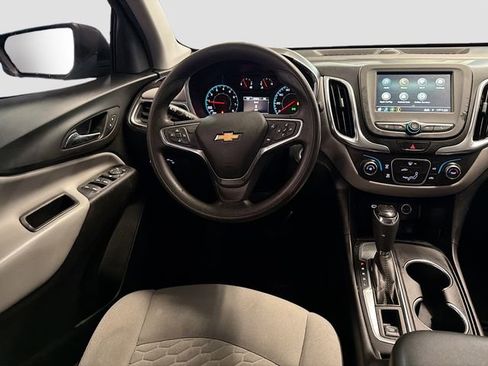 Used 2019 Chevrolet Equinox LS image 20