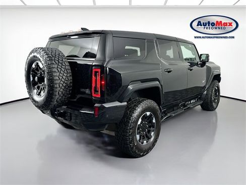 Used 2024 GMC Hummer EV 2X w/ Extreme Off-Road Package image 2
