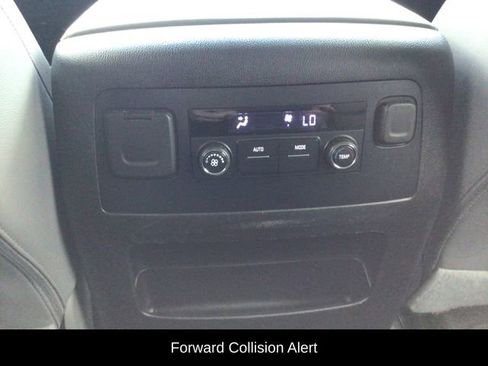 Used 2020 Chevrolet Tahoe LT image 35