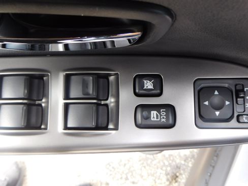 New 2025 Mitsubishi Outlander Sport SE image 14