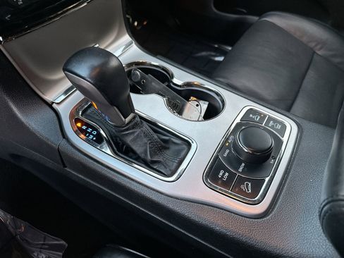 Used 2020 Jeep Grand Cherokee High Altitude image 20