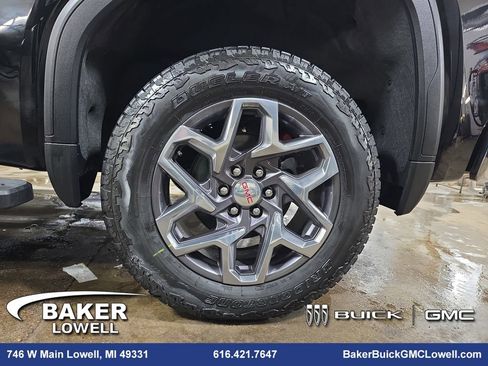 New 2026 GMC Sierra 1500 SLT w/ SLT Premium Plus Package image 36