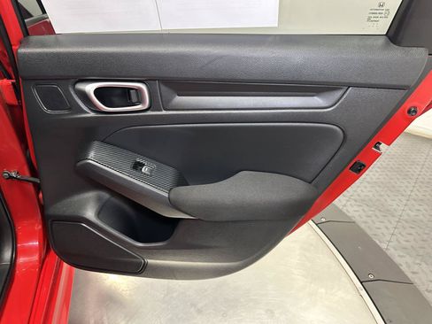 Used 2023 Honda Civic Sport image 33