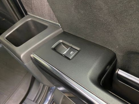 Used 2021 Ford F150 Platinum w/ Equipment Group 701A High AWD/4WD image 11