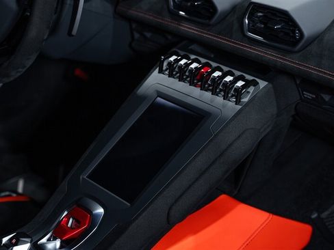 Used 2022 Lamborghini Huracan STO RWD image 57