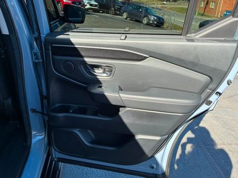 Used 2023 Honda Pilot Elite image 22