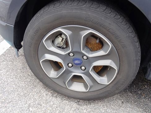 Used 2021 Ford EcoSport S image 14