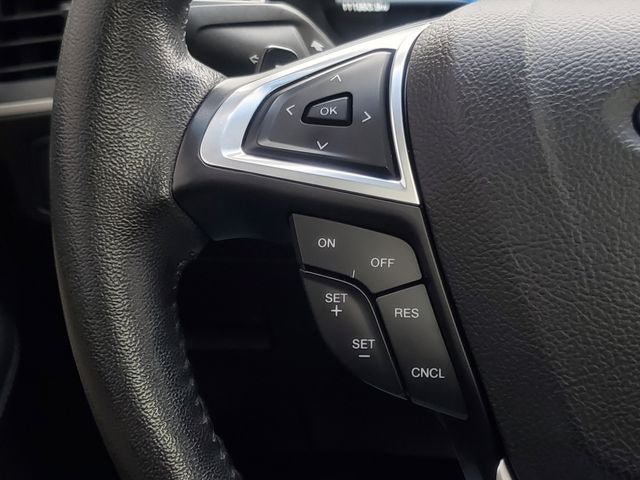 Used 2016 Ford Edge SEL w/ Equipment Group 201A AWD/4WD image 12