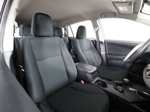 Used 2015 Toyota RAV4 LE AWD/4WD image 25