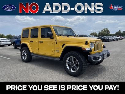 Used 2019 Jeep Wrangler Unlimited Sahara w/ Cold Weather Group