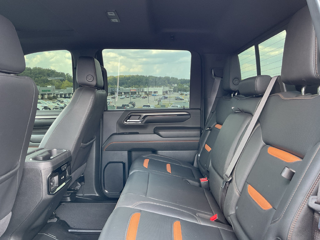 Used 2024 GMC Sierra 2500 AT4 w/ AT4 Premium Plus Package AWD/4WD image 26