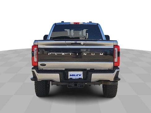Used 2024 Ford F250 Platinum image 7
