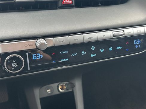 Certified 2024 Hyundai Ioniq 5 SEL RWD image 24