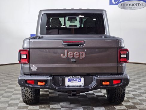 New 2026 Jeep Gladiator Mojave image 4