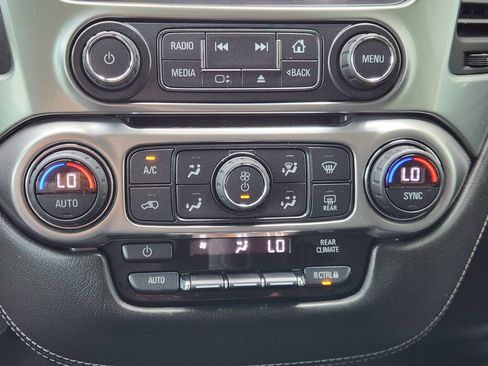 Used 2019 Chevrolet Tahoe LS w/ All-Season Package RWD image 19