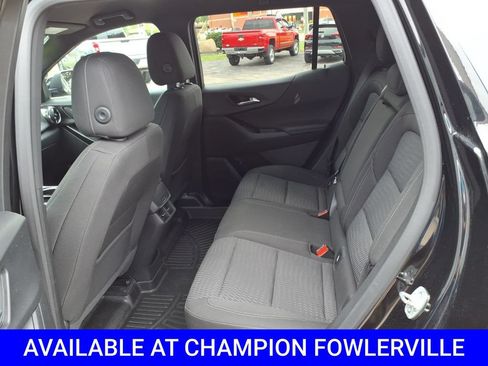 Used 2025 Chevrolet Equinox LT AWD/4WD image 10