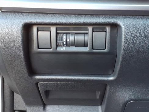 Used 2025 Subaru Impreza 2.0i image 15
