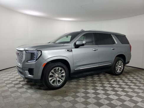Used 2023 GMC Yukon Denali RWD image 5