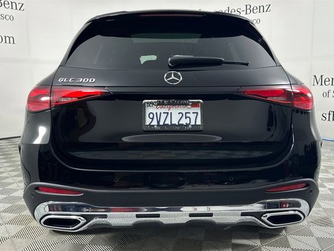 Certified 2026 Mercedes-Benz GLC 300 image 5