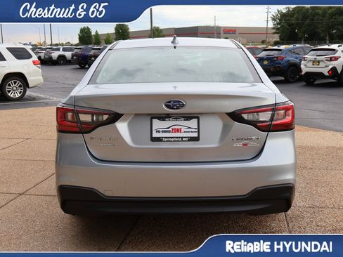 Used 2025 Subaru Legacy Premium AWD/4WD image 5