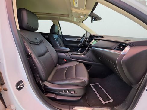 Used 2019 Cadillac XT5 Premium Luxury FWD image 30