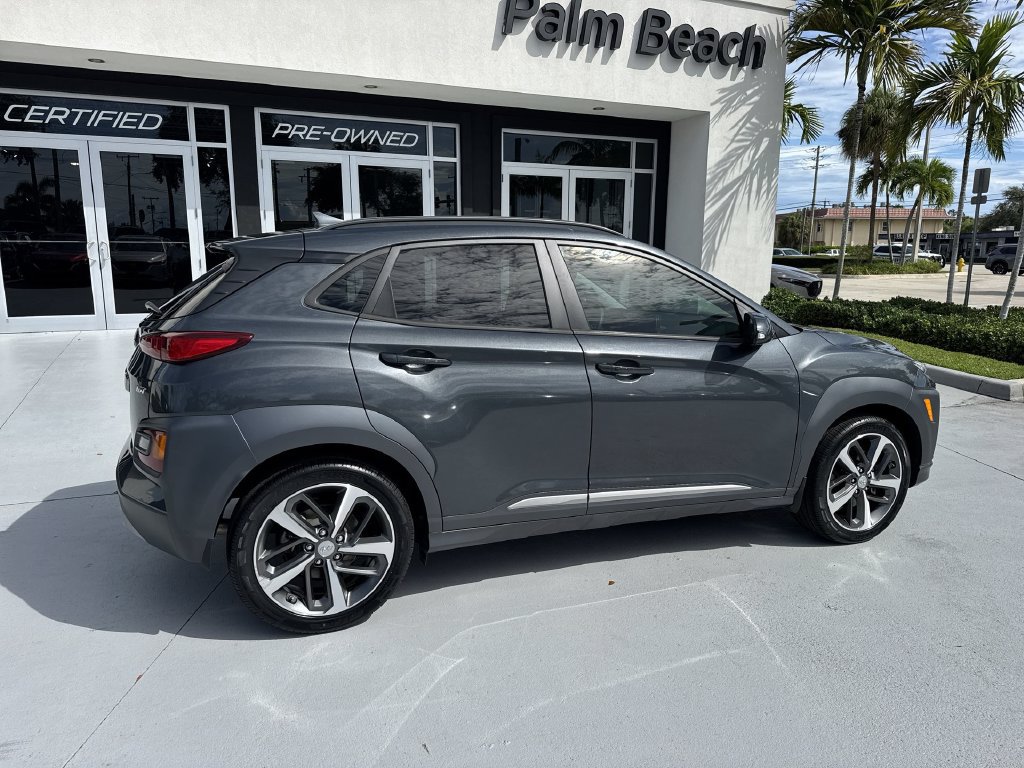 Used 2021 Hyundai Kona Limited w/ Cargo Package FWD image 4
