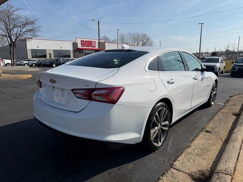 Used 2021 Chevrolet Malibu LT FWD image 7