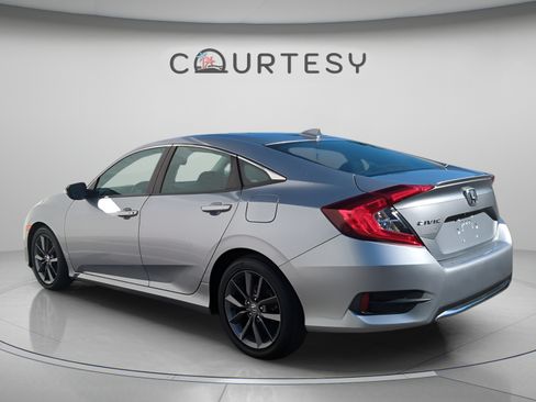 Certified 2020 Honda Civic EX image 5