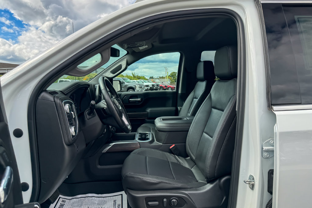 Used 2022 GMC Sierra 1500 SLT w/ SLT Premium Package AWD/4WD image 23