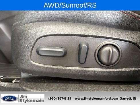 Used 2023 Chevrolet Equinox RS AWD/4WD image 18