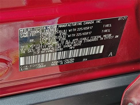 Used 2021 Toyota RAV4 LE image 21