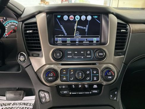 Used 2018 GMC Yukon Denali w/ Denali Ultimate Package AWD/4WD image 18