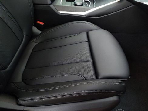 New 2026 BMW 330i xDrive Sedan w/ Premium Package image 27