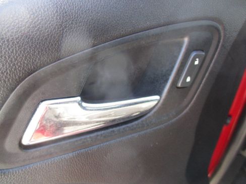 Used 2018 GMC Canyon SLE AWD/4WD image 14