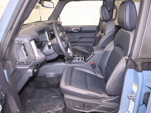 New 2025 Ford Bronco Outer Banks image 10