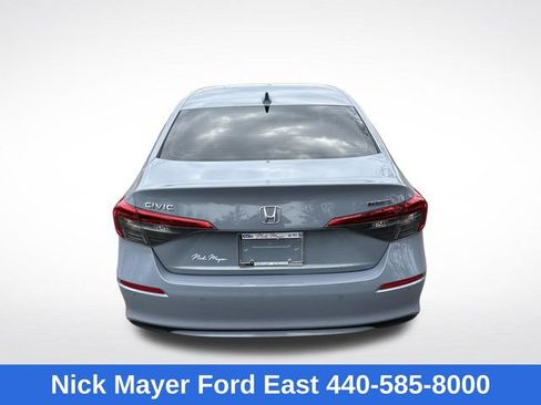 Used 2024 Honda Civic Touring image 7