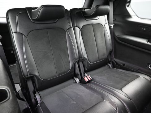 Used 2024 Jeep Grand Cherokee L Laredo image 27