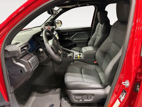New 2026 Toyota 4Runner TRD Off-Road Premium AWD/4WD image 9