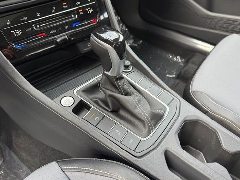 New 2026 Volkswagen Jetta SE image 14