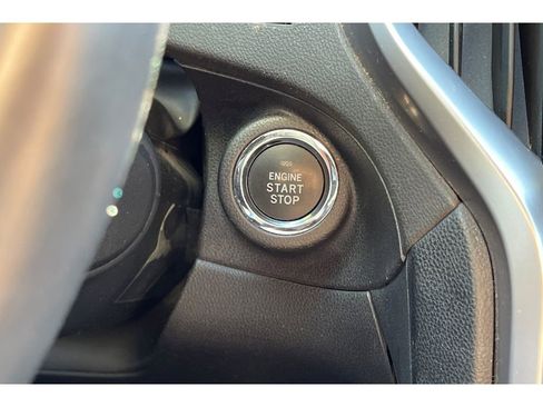 Used 2019 Subaru Ascent Touring image 32