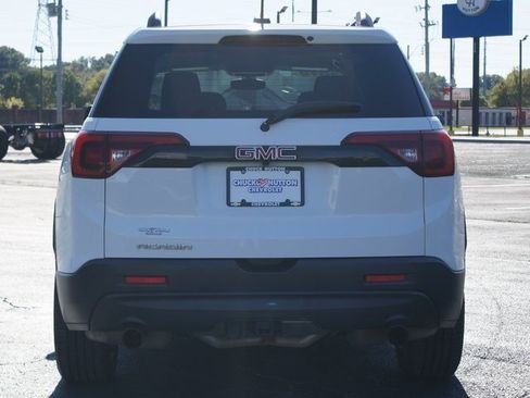 Used 2019 GMC Acadia SLT w/ Black Edition image 3